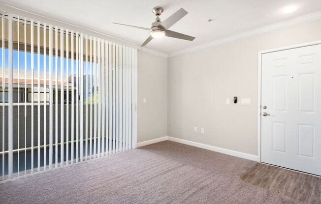 2 beds, 2 baths, 972 sqft, $1,599, Unit 320