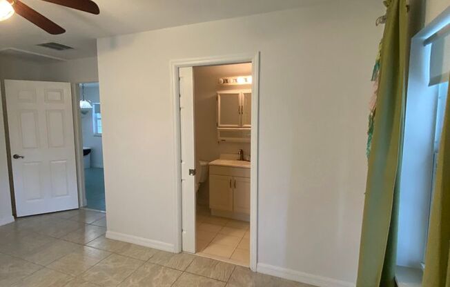 2 beds, 2 baths, $2,750