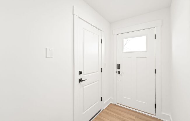 3 Bedroom Townhome in LoSo!