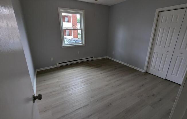 242 HIGH ST