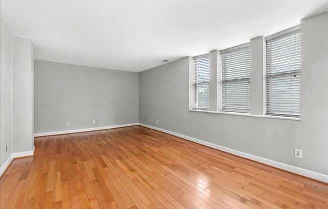 5630 Pershing Ave, #40, St. Louis, MO  63112