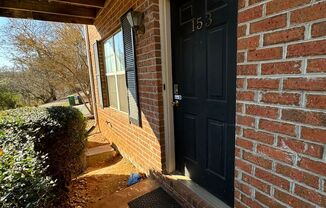 2 beds, 2 baths, $1,800