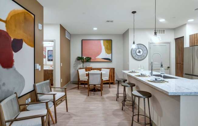 Kitchen island and Dining area at Zaterra Luxury Apartments, Chandler