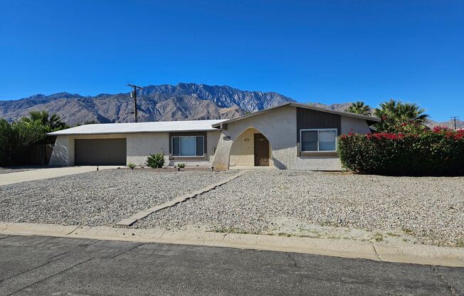 NEWLY REMODELED PALM SPRINGS HOME
