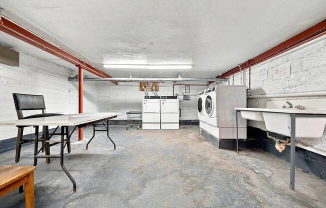 2 beds, 1 bath, -1 sqft, $2,995, Unit B