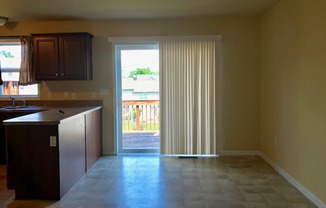 2 beds, 2.5 baths, $1,695