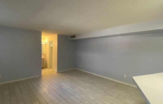 Studio, 1 bath, 432 sqft, $575, Unit C:8