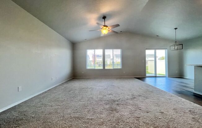 3 beds, 2 baths, $2,150