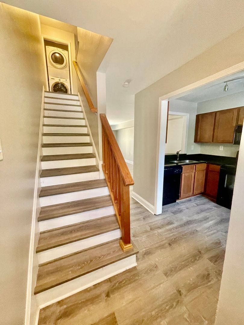 Must see this adorable 2 bedroom 1.5 bath townhouse located off Commonwealth Ave