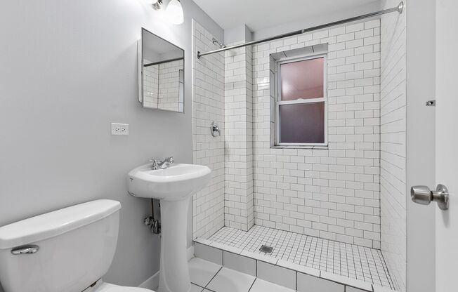 Studio, 1 bath, 250 sqft, $1,250, Unit 7450-26