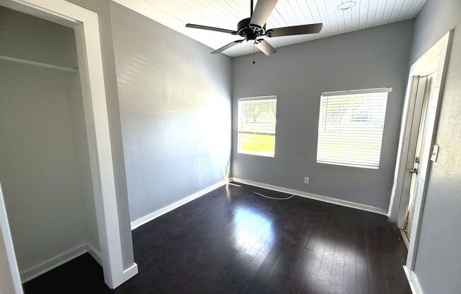3 BEDROOM NEAR DOWNTOWN...SECTION 8 FRIENDLY