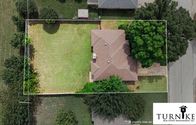Cozy 3/2 Burleson Charmer | Wood-Burning Fireplace | 2-Car Garage | Pet-Friendly