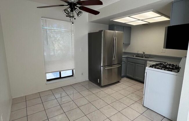 5175 Caliente Street