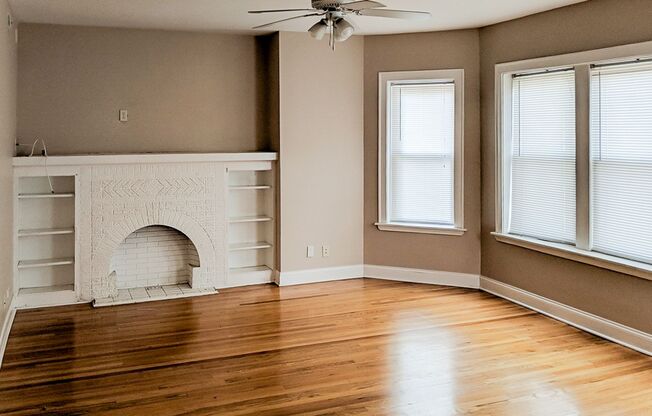 2 beds, 1 bath, 1,173 sqft, $2,595, Unit 4808-1E