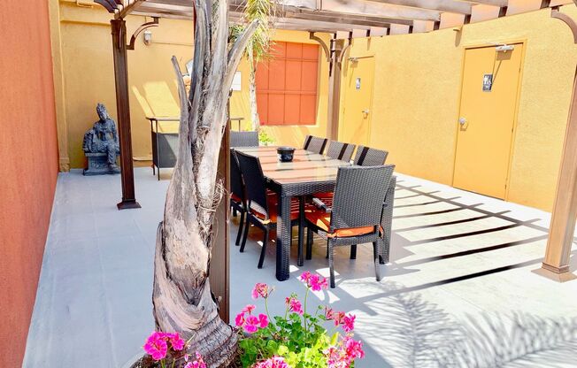 1 bed, 1 bath, $2,195
