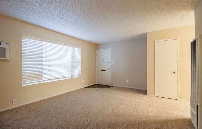 Riverdale- Spacious and Beautiful