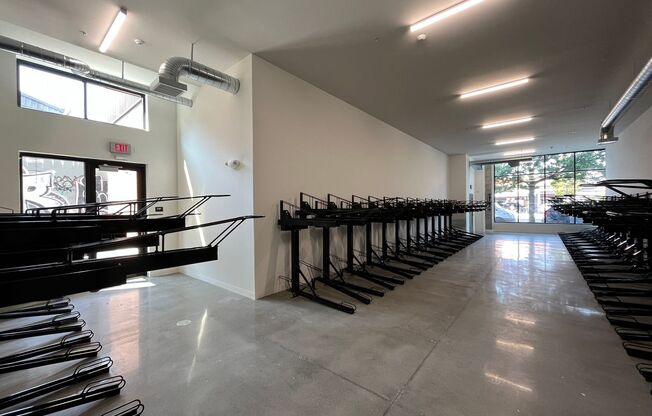 1 bed, 1 bath, 440 sqft, $1,327, Unit 223