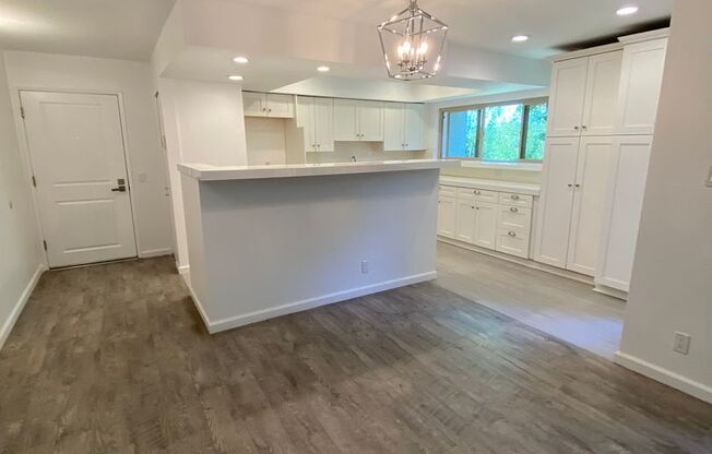Beautifully Renovated 3+2 Creekside Condo in Calabasas