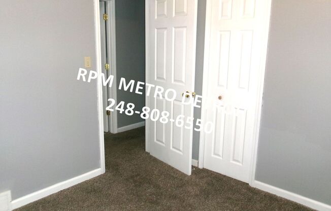 2 beds, 1 bath, $1,195, Unit (OM)