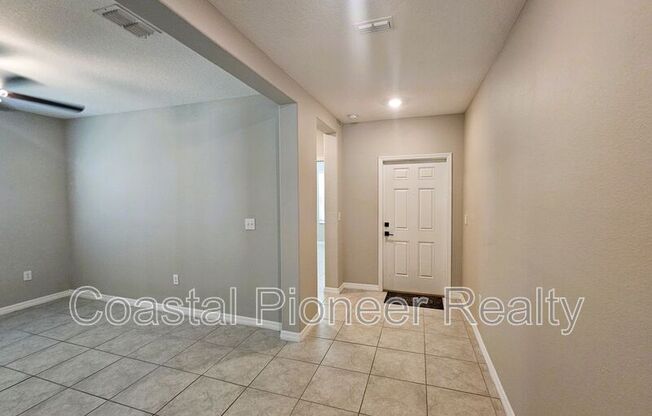 6822 KING CRK DR