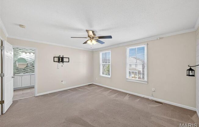 4 beds, 3.5 baths, 2,580 sqft, $3,100, Unit Simeon Bunker Street - 3275