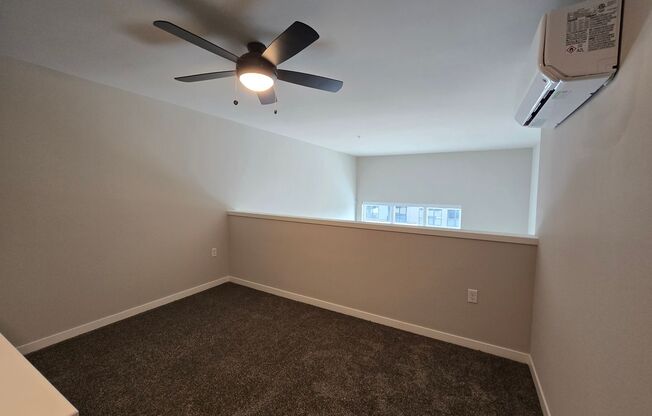 2 beds, 1 bath, 955 sqft, $2,080, Unit 8421-419