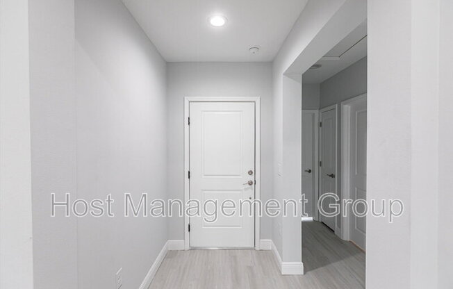 2113 COMO ST