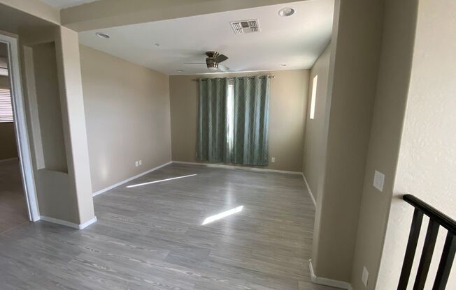 4 beds, 3 baths, $2,899
