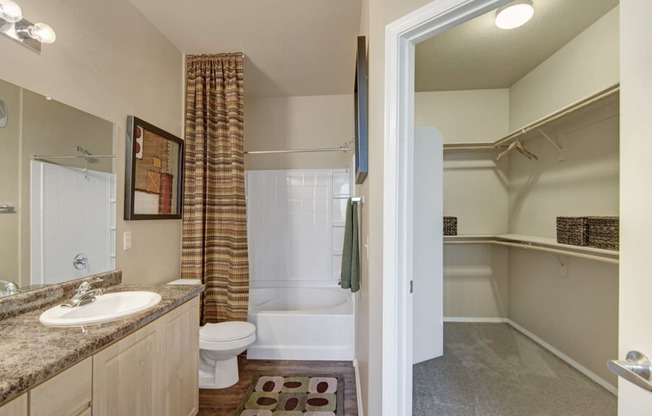our apartments offer a bathroom with a shower