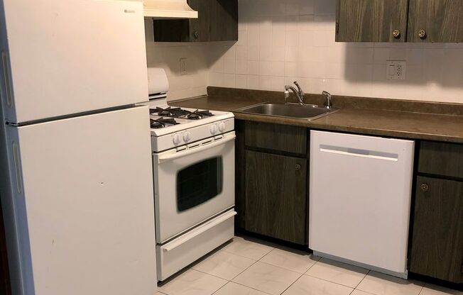 1 bed, 1 bath, $1,795, Unit 6