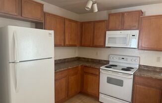 3 beds, 2 baths, $1,575, Unit 21196265