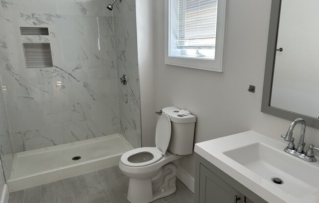 3 beds, 2 baths, 1,200 sqft, $3,400, Unit 102