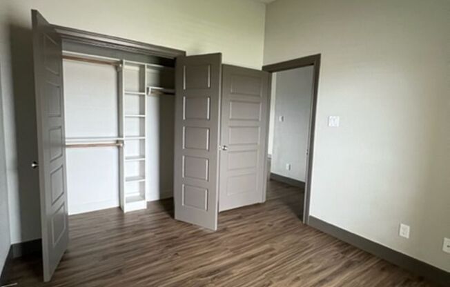 3 beds, 2 baths, $1,795