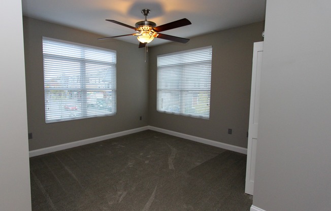 770 Elmwood Apartments