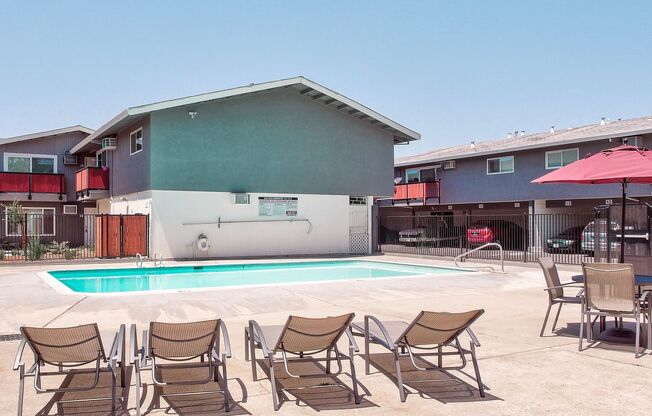 1 bed, 1 bath, 575 sqft, $1,350, Unit 59