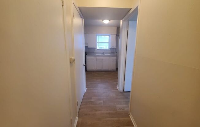 1 bed, 1 bath, $975