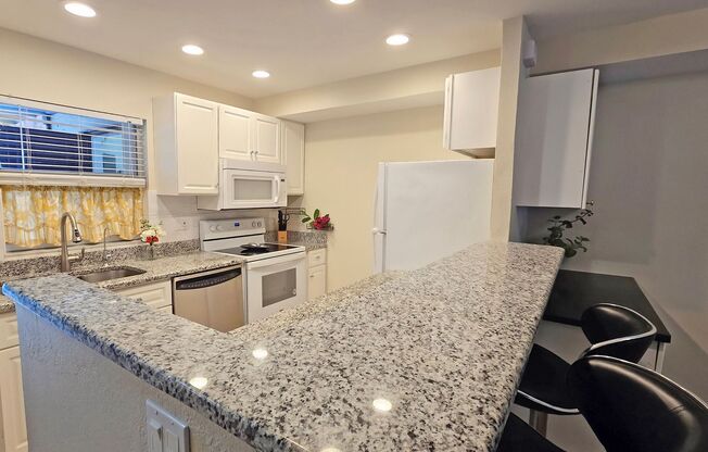 2 BR/ 2.5 BA Townhome in Gated Community with Pool and Features