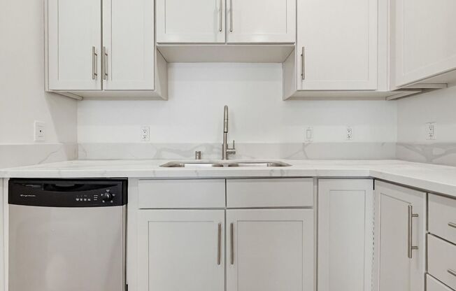 2 beds, 2 baths, 1,127 sqft, $3,500, Unit 208