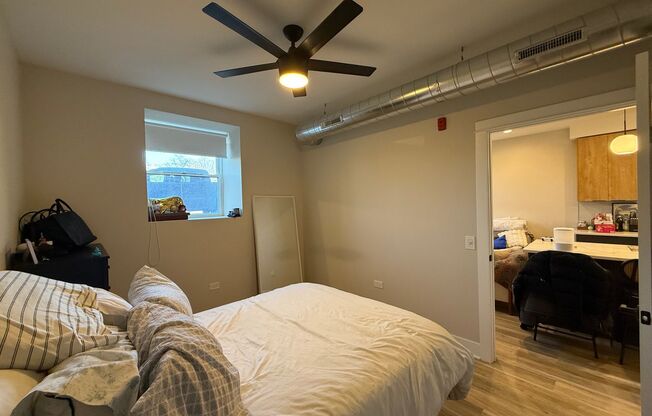 1 bed, 1 bath, 693 sqft, $1,999, Unit 102