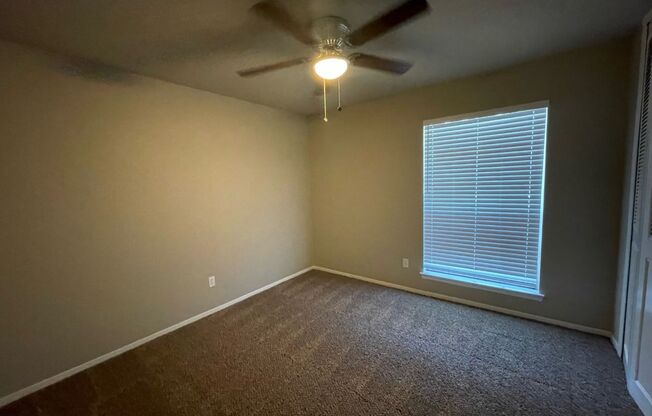 3 beds, 2 baths, $1,750, Unit 1