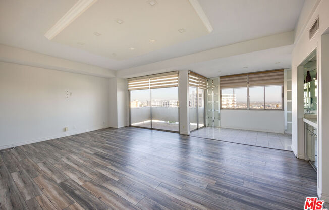 2 beds, 2 baths, 1,377 sqft, $4,950, Unit 702