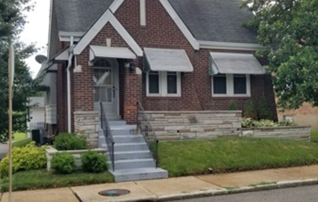 Nice House For Rent in Princeton Heights