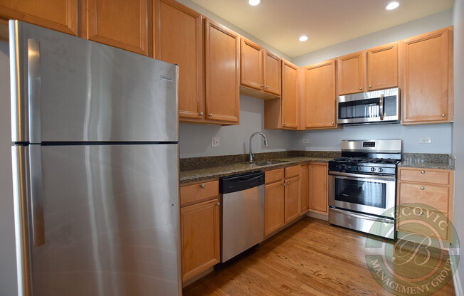 2 beds, 2 baths, 900 sqft, $2,600, Unit 504