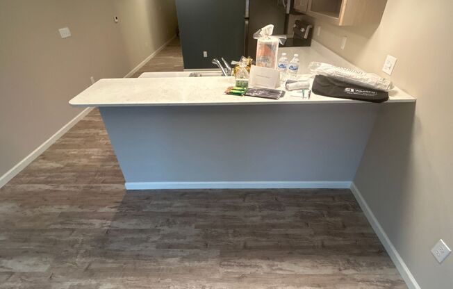 Studio, 1 bath, 500 sqft, $995, Unit 19