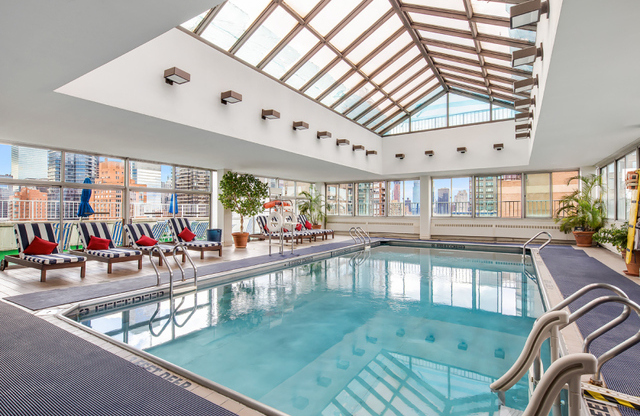 1 bed, 1 bath, 700 sqft, $6,000, Unit 8J