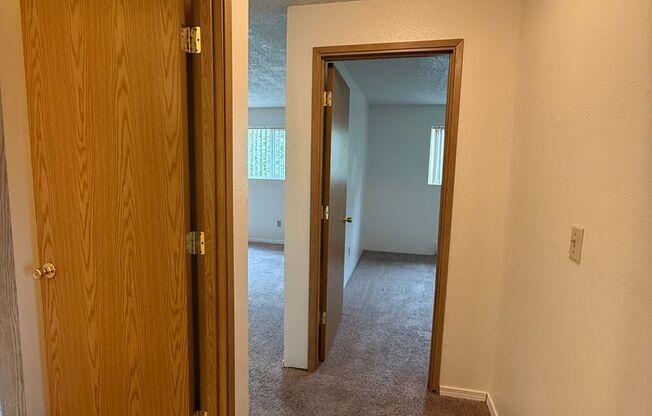 2 beds, 1 bath, 669 sqft, $1,200, Unit 45