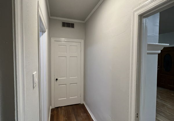 118 BROADBENT AVE