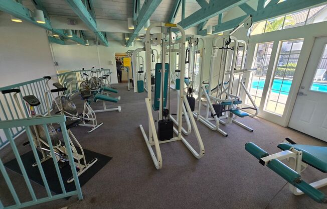 2 beds, 2 baths, $2,700, Unit # 8