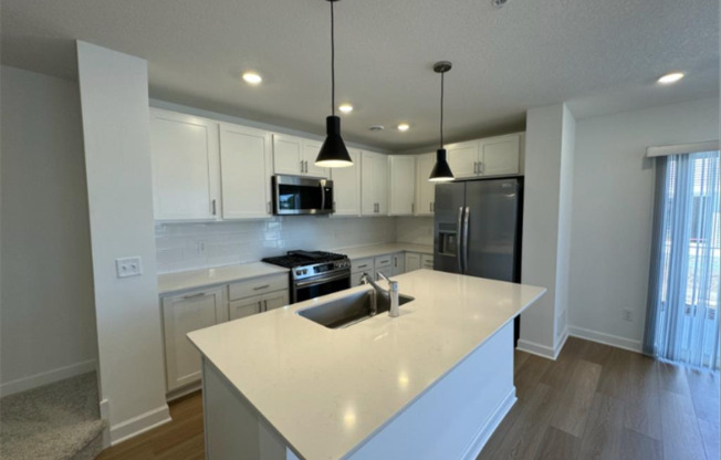 8084 150 PL NW