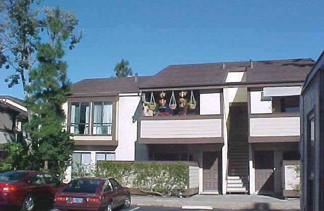 9149 Village Glen Dr Unit 282